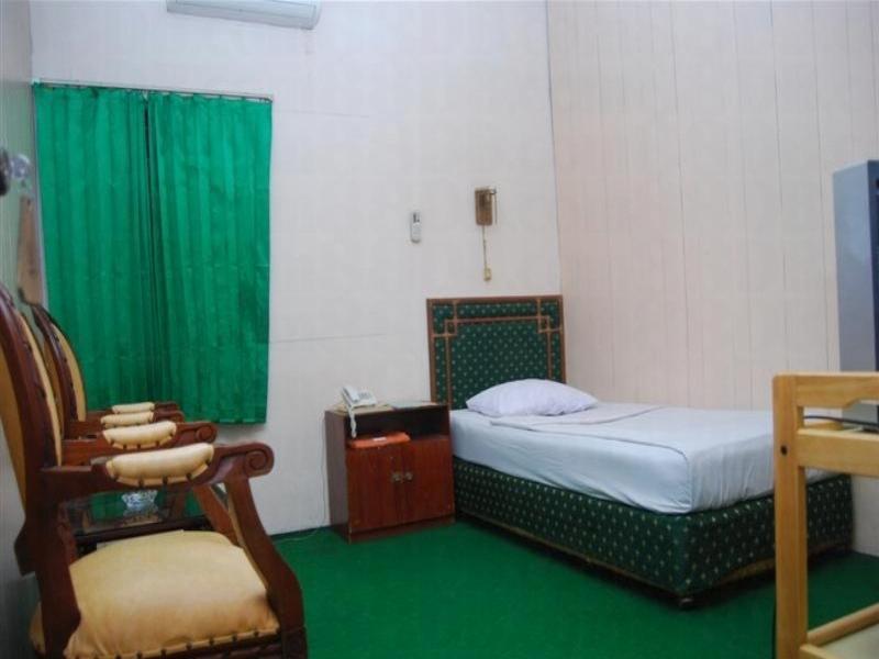 Hotel Andhika Syariah Samarinda Exterior foto